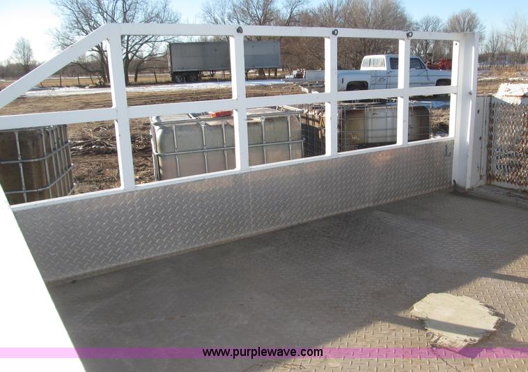 image for item B5335 1997 Piedmont truck body