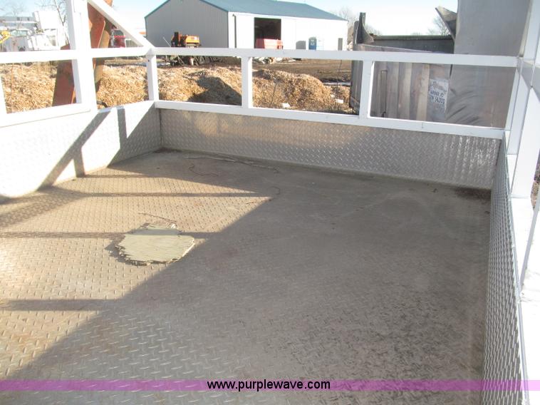 image for item B5335 1997 Piedmont truck body