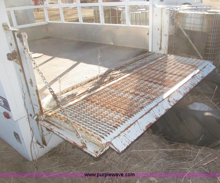 image for item B5335 1997 Piedmont truck body