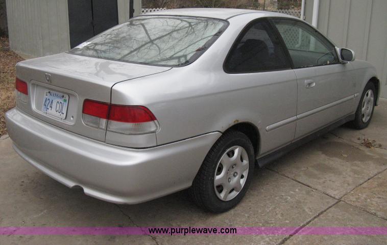 image for item B8402 1999 Honda Civic EX