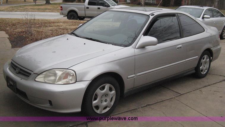 image for item B8402 1999 Honda Civic EX