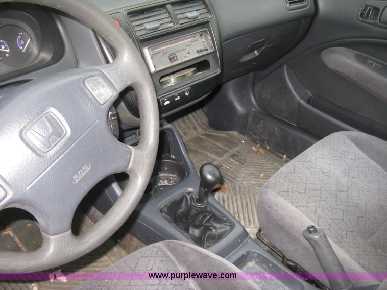 image for item B8402 1999 Honda Civic EX