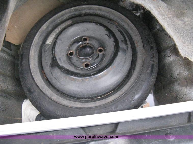 image for item B8402 1999 Honda Civic EX