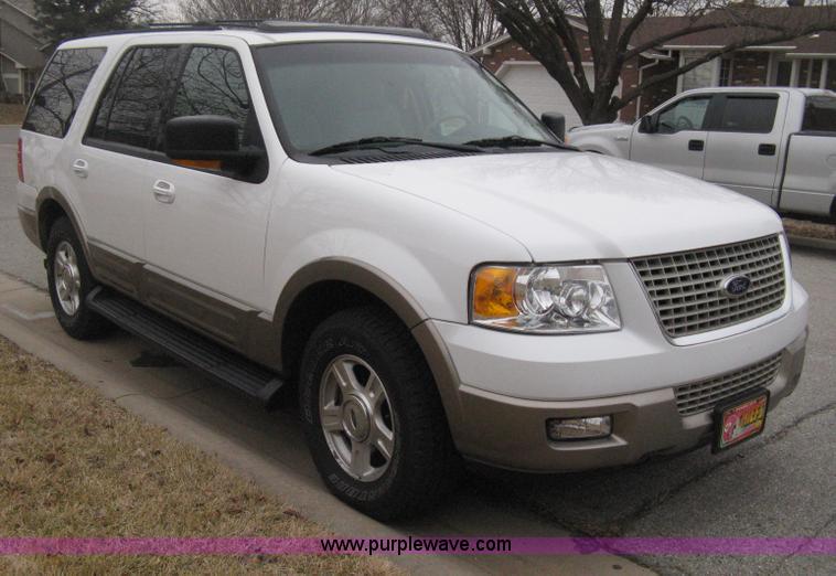 image for item B8403 2003 Ford Expedition Eddie Bauer SUV