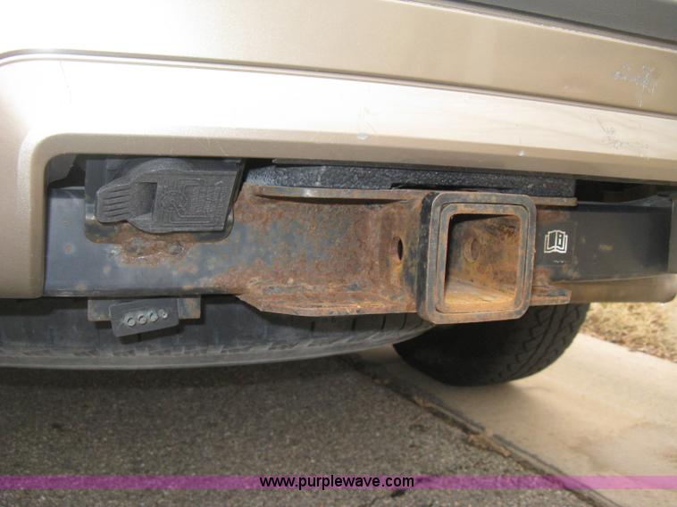 image for item B8403 2003 Ford Expedition Eddie Bauer SUV