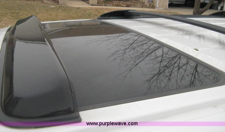 image for item B8403 2003 Ford Expedition Eddie Bauer SUV