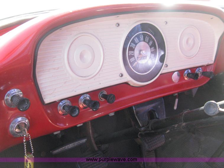 image for item B8416 1963 Ford 100 pickup truck