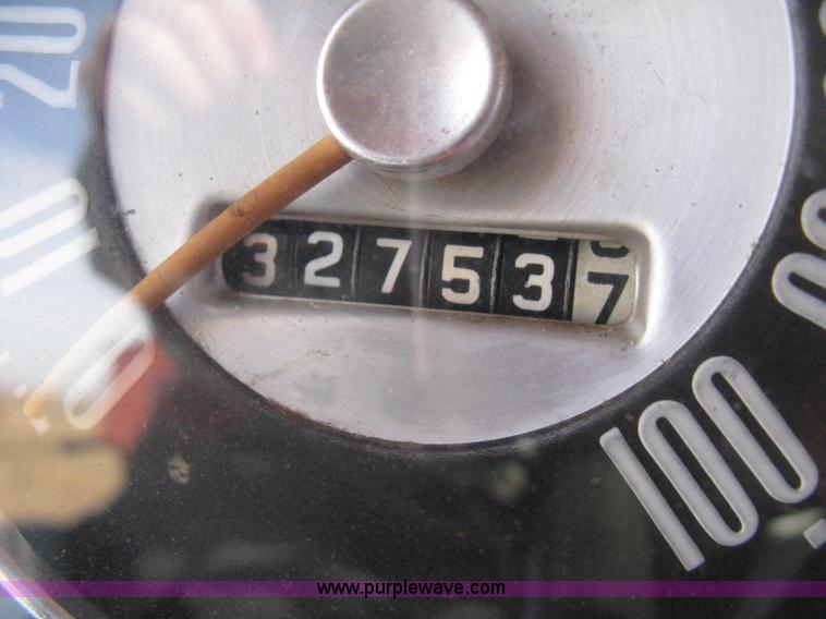 image for item B8416 1963 Ford 100 pickup truck