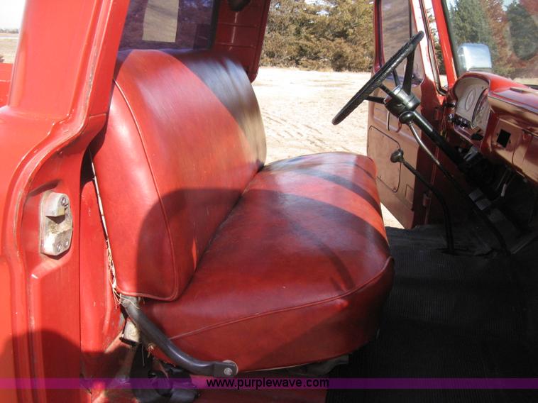 image for item B8416 1963 Ford 100 pickup truck