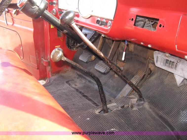 image for item B8416 1963 Ford 100 pickup truck