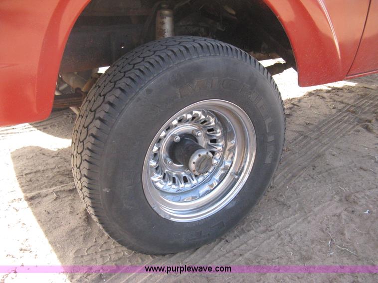 image for item B8416 1963 Ford 100 pickup truck