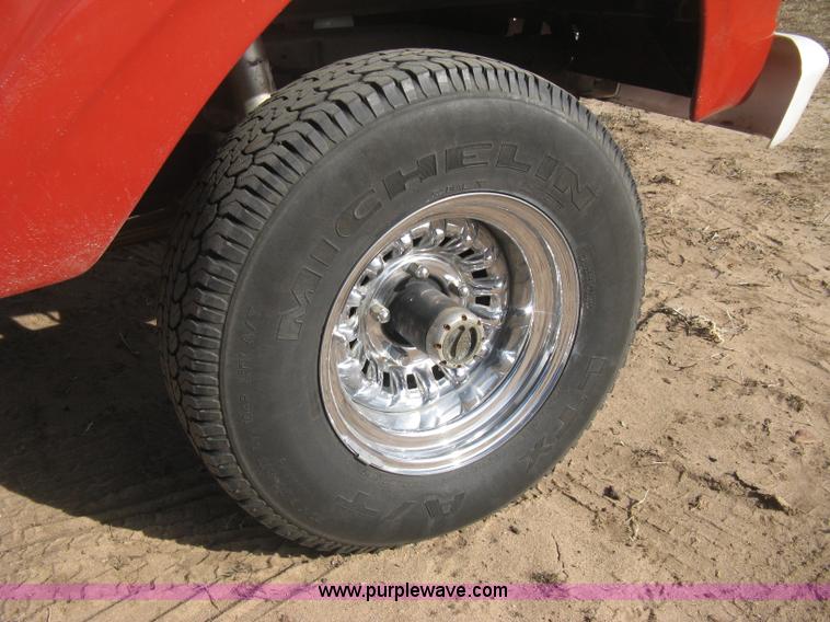 image for item B8416 1963 Ford 100 pickup truck