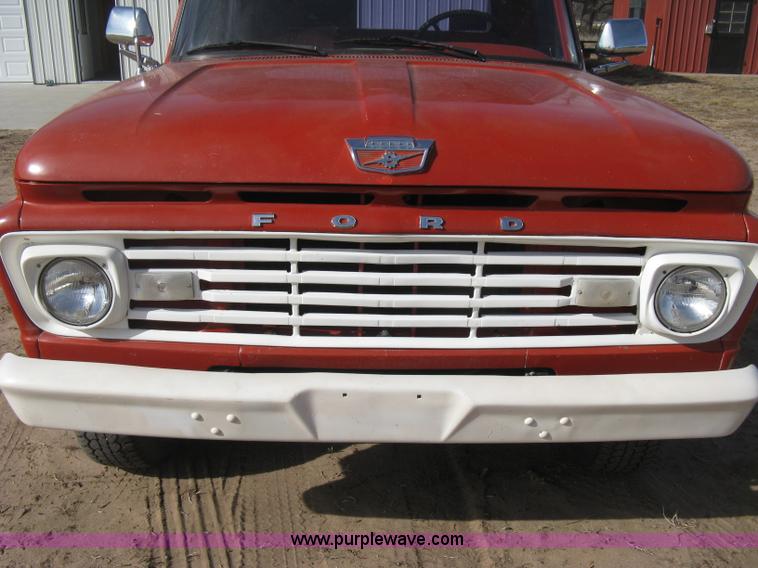image for item B8416 1963 Ford 100 pickup truck