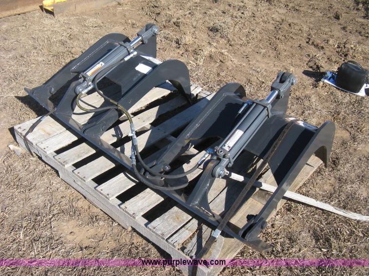 image for item B8421 Stout bucket grapple attachment