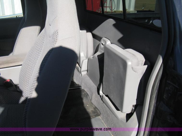 image for item B8425 1999 Ford Ranger XLT SuperCab pickup truck