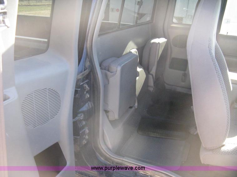 image for item B8425 1999 Ford Ranger XLT SuperCab pickup truck