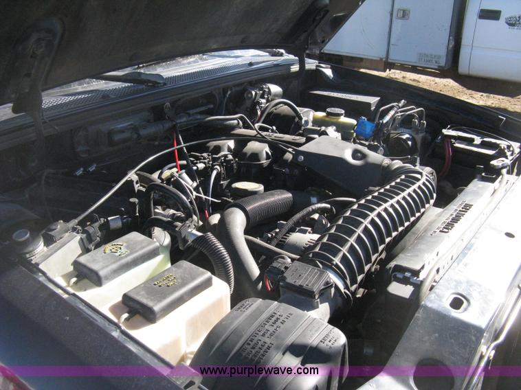 image for item B8425 1999 Ford Ranger XLT SuperCab pickup truck