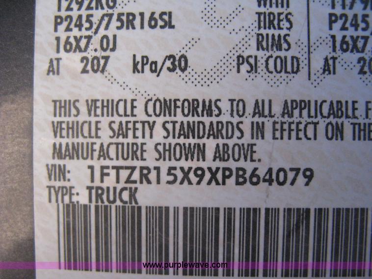 image for item B8425 1999 Ford Ranger XLT SuperCab pickup truck