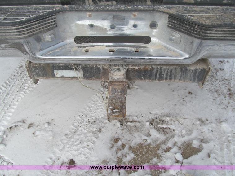 image for item D7152 1998 Chevrolet 1500 Extended Cab pickup truck