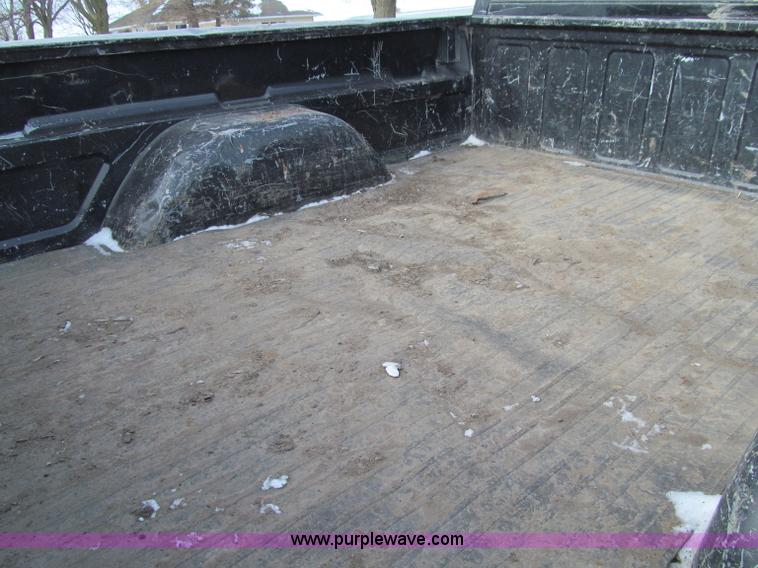 image for item D7152 1998 Chevrolet 1500 Extended Cab pickup truck