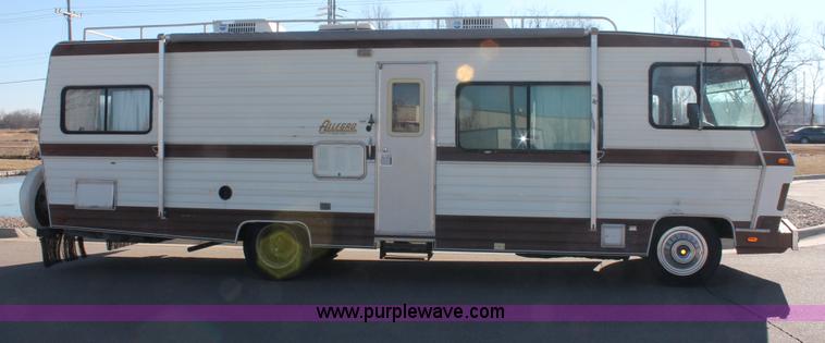 image for item E2537 1984 Chevrolet Allegro Tiffin recreational vehicle