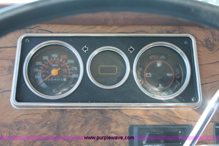 image for item E2537 1984 Chevrolet Allegro Tiffin recreational vehicle