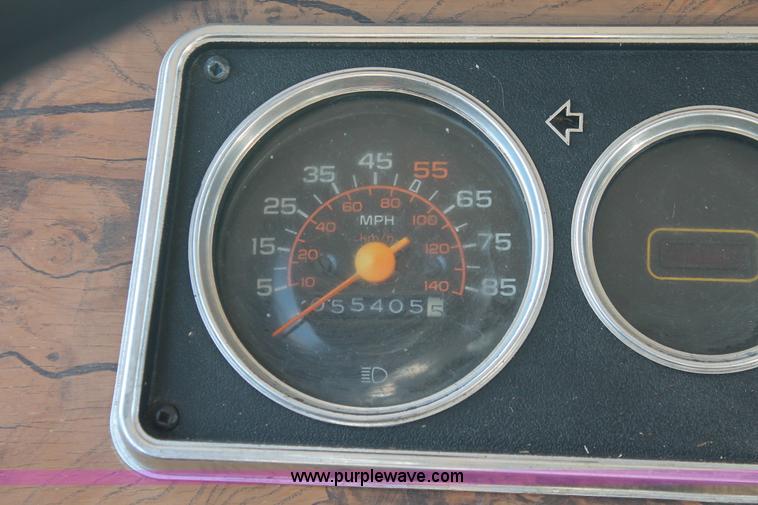 image for item E2537 1984 Chevrolet Allegro Tiffin recreational vehicle