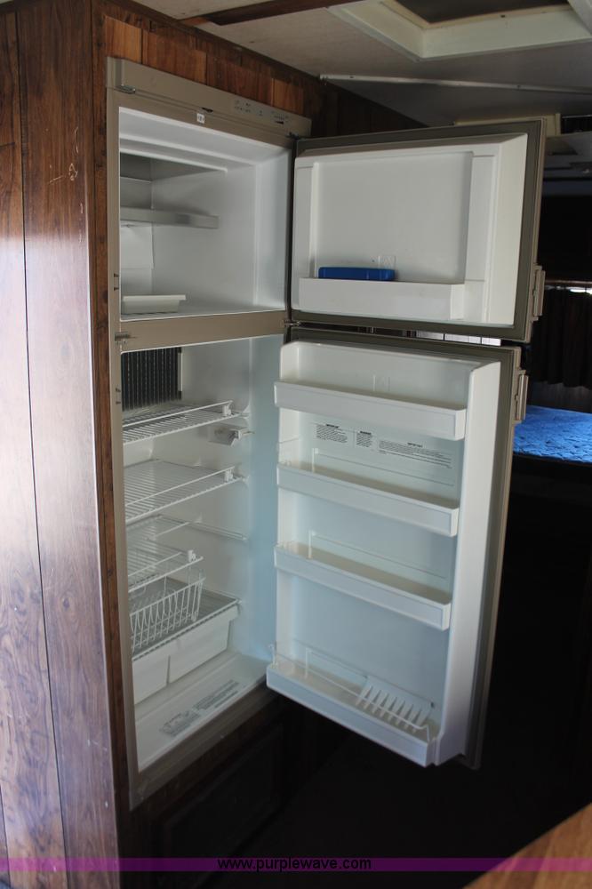 image for item E2537 1984 Chevrolet Allegro Tiffin recreational vehicle