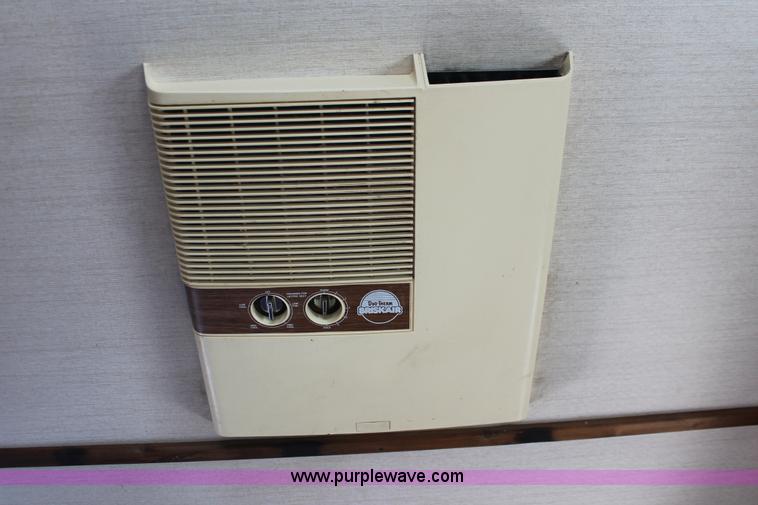 image for item E2537 1984 Chevrolet Allegro Tiffin recreational vehicle