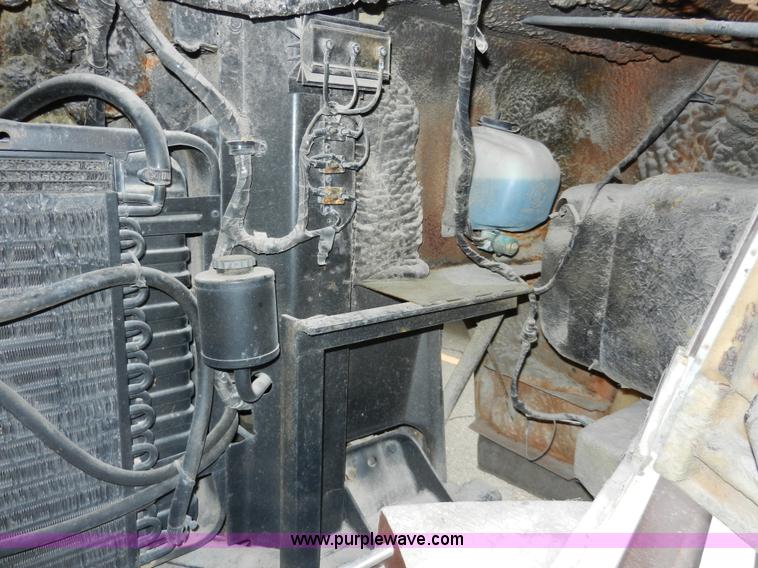 image for item E2537 1984 Chevrolet Allegro Tiffin recreational vehicle