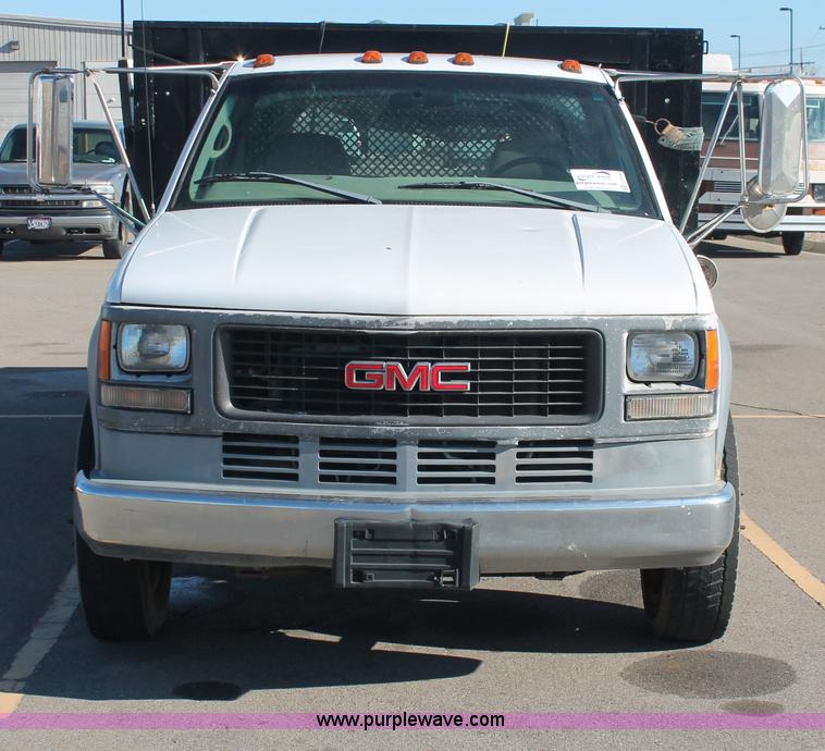 image for item E2538 1998 GMC Sierra 3500 HD dump truck