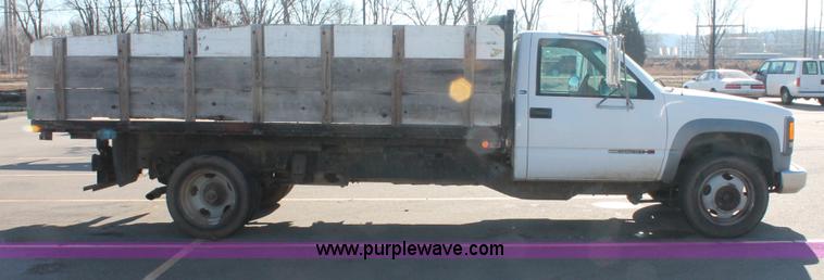 image for item E2538 1998 GMC Sierra 3500 HD dump truck