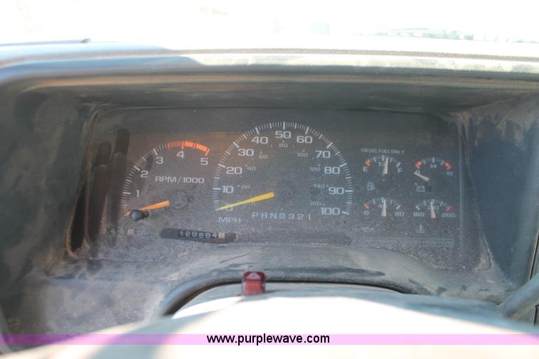 image for item E2538 1998 GMC Sierra 3500 HD dump truck