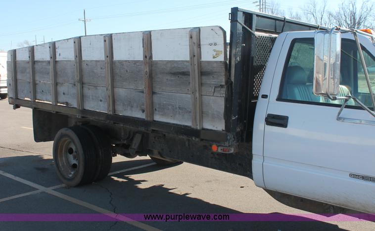 image for item E2538 1998 GMC Sierra 3500 HD dump truck