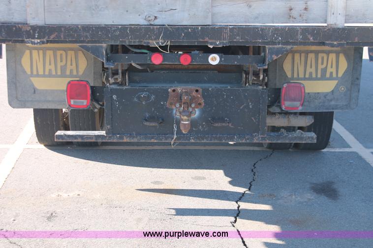 image for item E2538 1998 GMC Sierra 3500 HD dump truck
