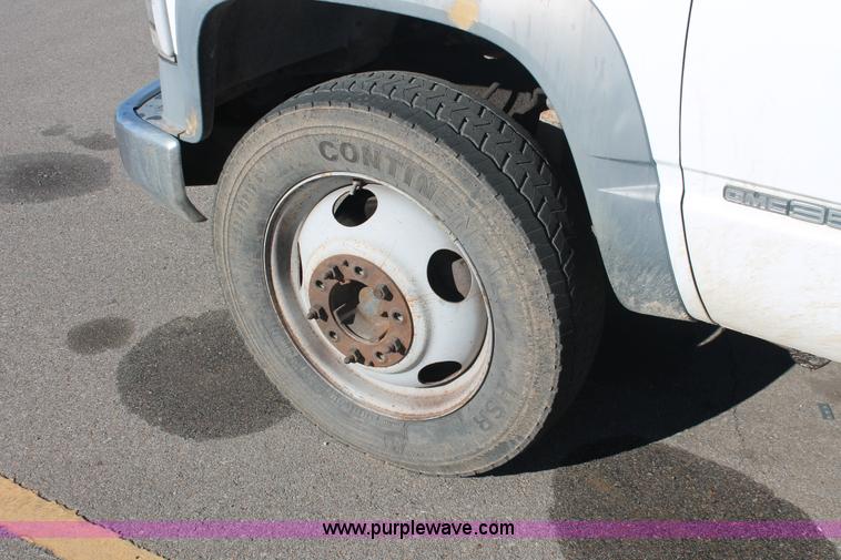 image for item E2538 1998 GMC Sierra 3500 HD dump truck