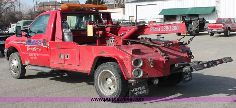 image for item E2545 1998 Ford F450 Super Duty tow truck