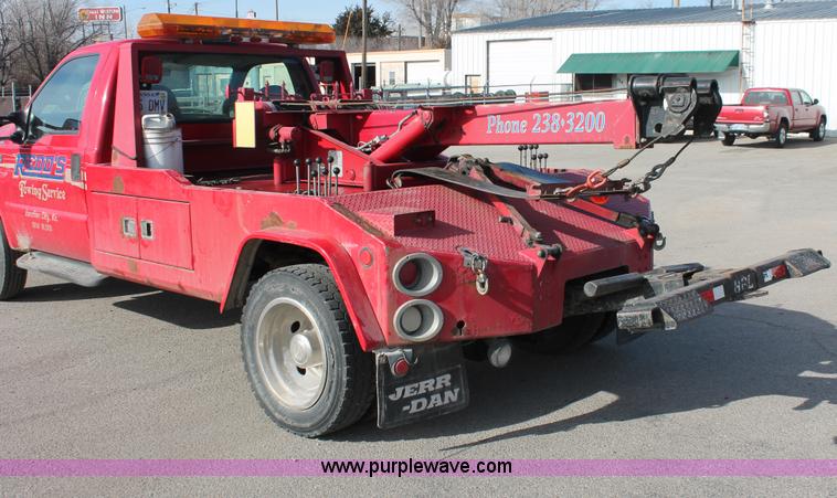 image for item E2545 1998 Ford F450 Super Duty tow truck