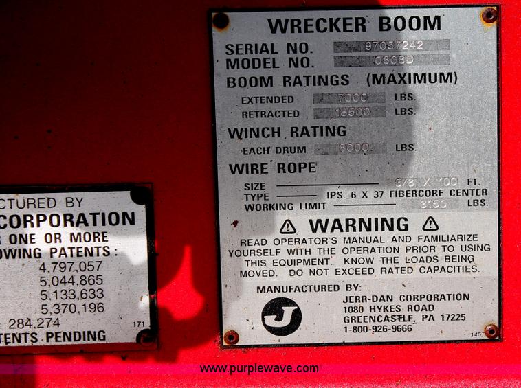 image for item E2545 1998 Ford F450 Super Duty tow truck