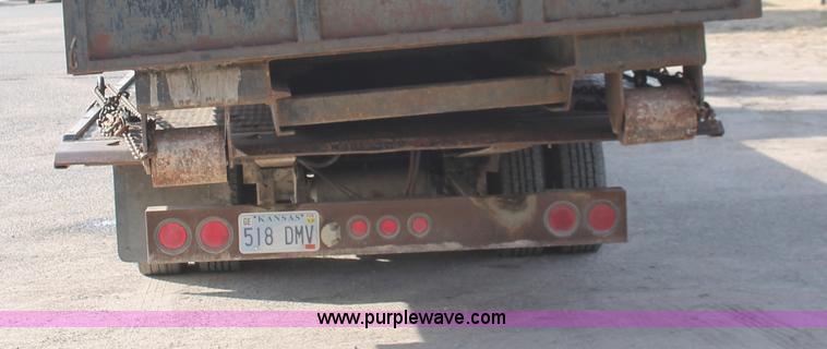 image for item E2549 1993 Landoll Haul All 37' slide axle trailer