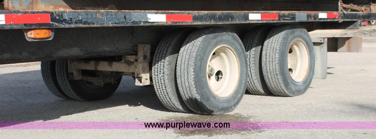 image for item E2549 1993 Landoll Haul All 37' slide axle trailer