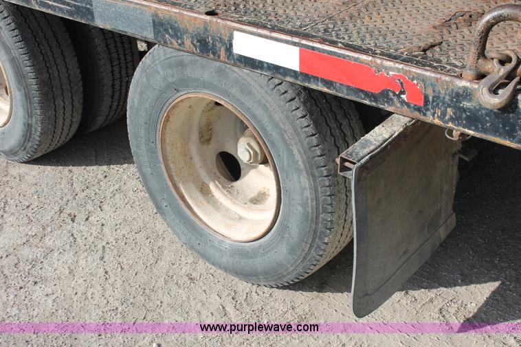 image for item E2549 1993 Landoll Haul All 37' slide axle trailer