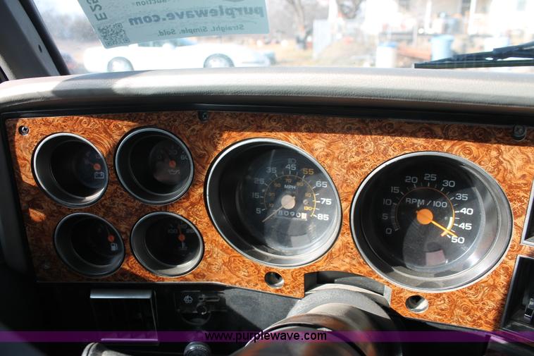 image for item E2552 1983 Chevrolet Silverado 30 car hauler truck