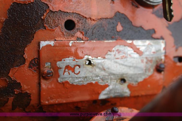 image for item E2554 1949 Case VAC tractor