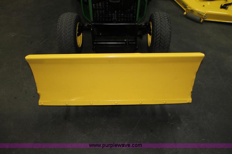 image for item E2555 John Deere 210 lawn mower