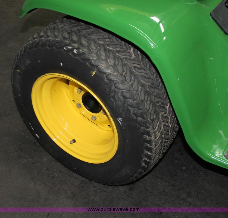 image for item E2555 John Deere 210 lawn mower