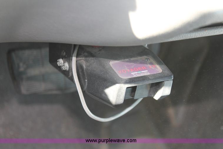 image for item E2599 1995 GMC Sierra 3500 Club Cab pickup truck