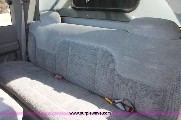 image for item E2599 1995 GMC Sierra 3500 Club Cab pickup truck