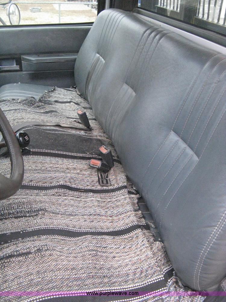 image for item E3001 1998 GMC C6500 dump/scissor lift body truck