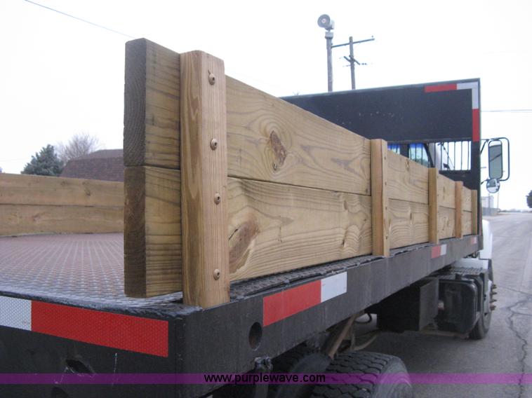 image for item E3001 1998 GMC C6500 dump/scissor lift body truck